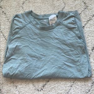 2/$25 - H&M Long Sleeve Workout Top - 2/$25